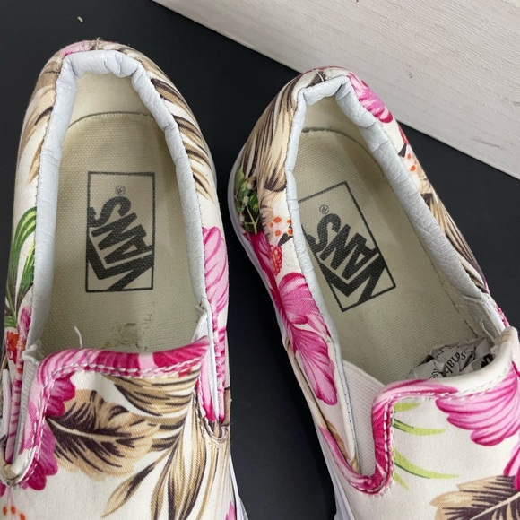 Vans Pink and Cream Floral Sneakers - Picture 3 of 7